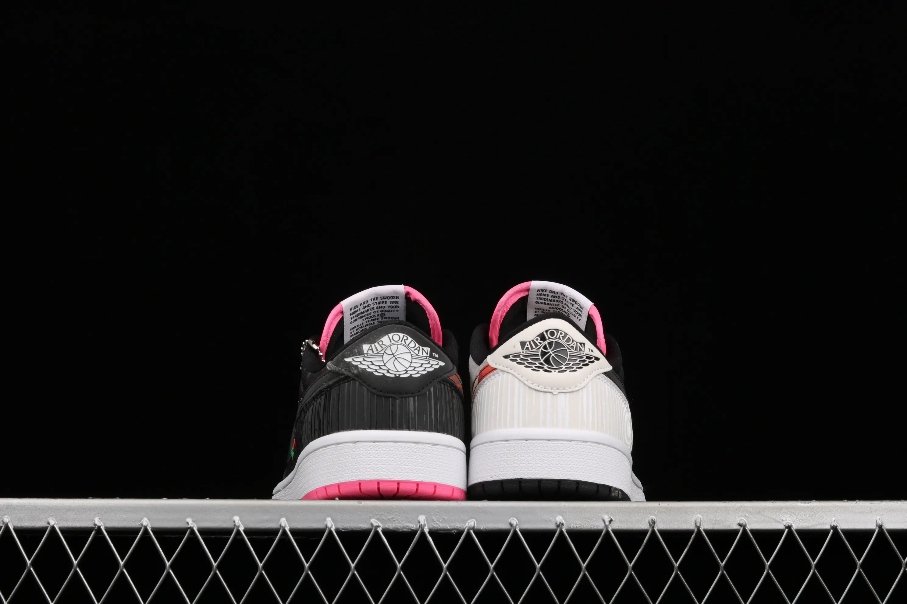All categories Air Jordan Jordan series basketball shoes Air Jordan 1 Low Air Jordan 1 Low Brand AJ1 Joe 1 low-top cultural and leisure sports sneakers CW0418-006